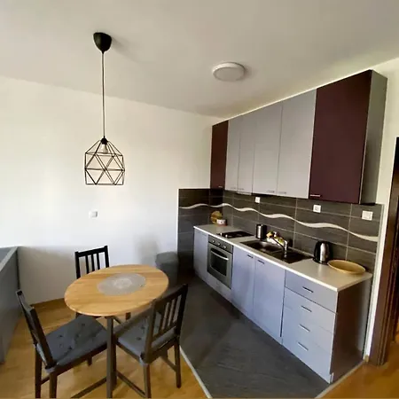 Charlie Aviv Park Διαμέρισμα *